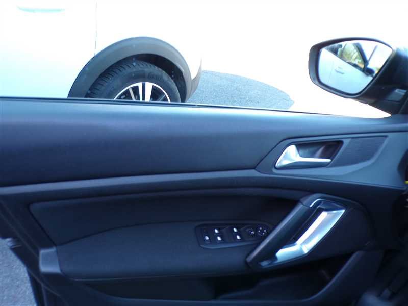 Peugeot 308 - Photo 10