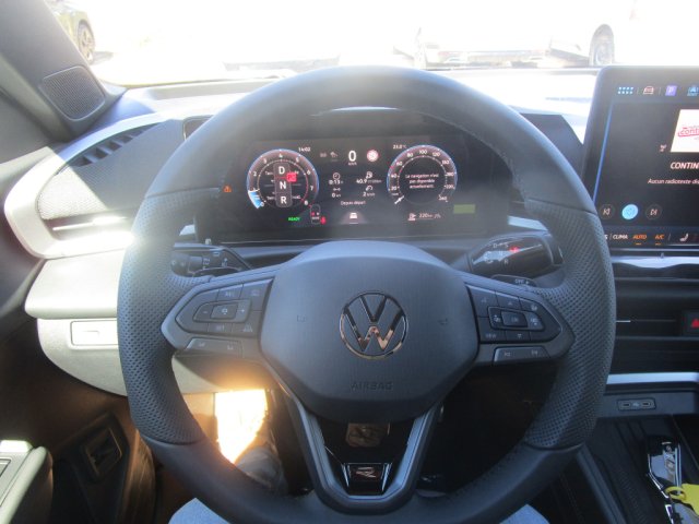 Volkswagen T-Roc - Photo 16
