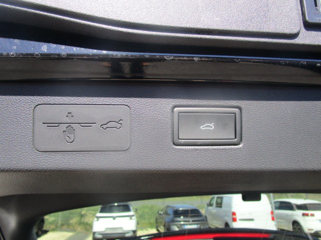 Volkswagen T-Roc - Photo 6