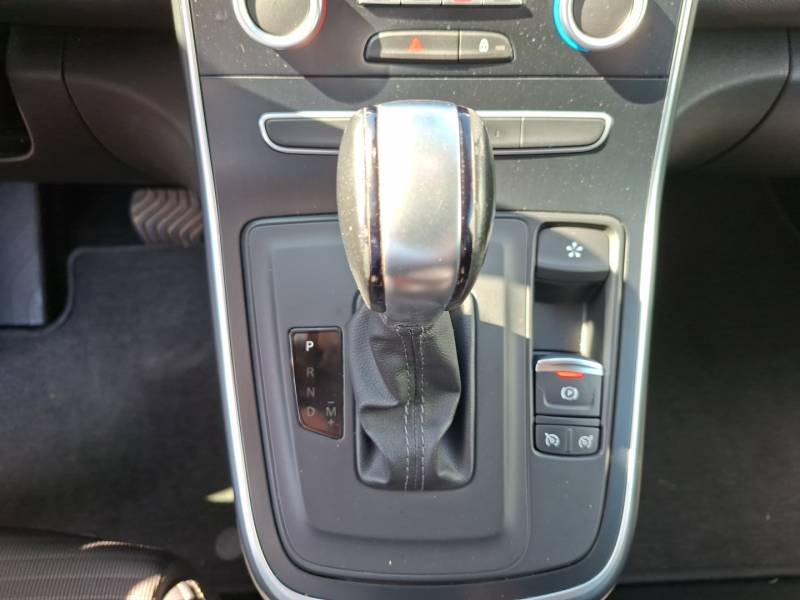Renault Grand Scénic - Photo 12