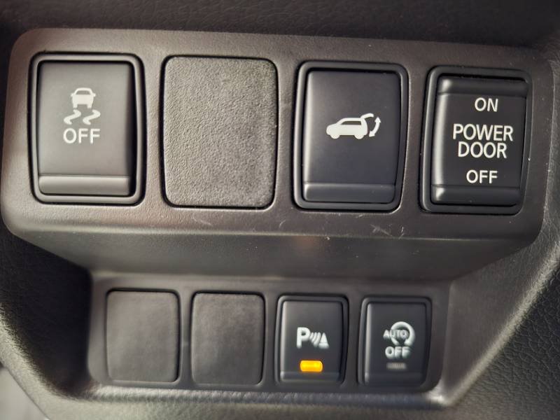 Nissan X-Trail - Photo 24