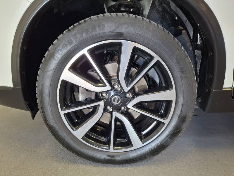 Nissan X-Trail - Photo 4