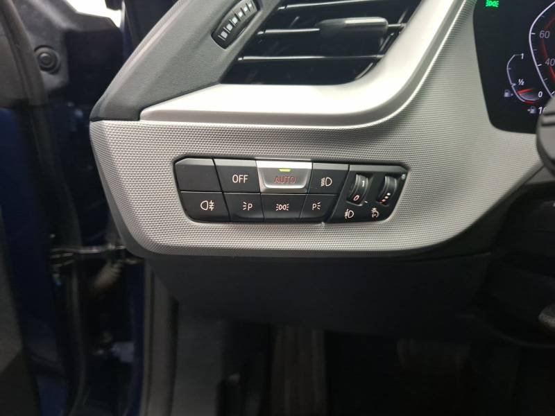 BMW Serie 2 - Photo 26