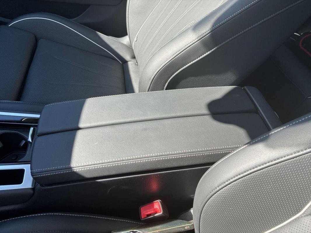 Volkswagen Passat - Photo 12