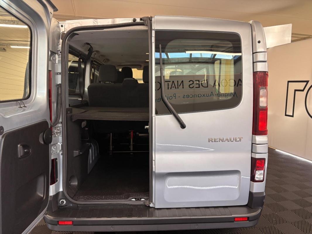 Renault Trafic - Photo 12
