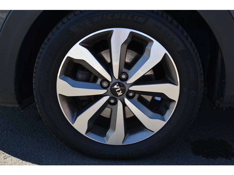 Kia Stonic - Photo 11