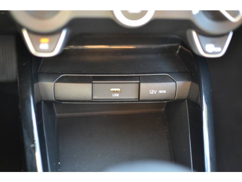 Kia Stonic - Photo 17