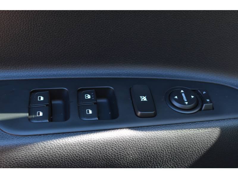 Kia Stonic - Photo 21