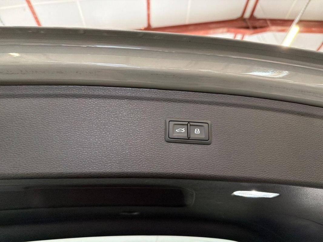 Audi Q5 - Photo 33