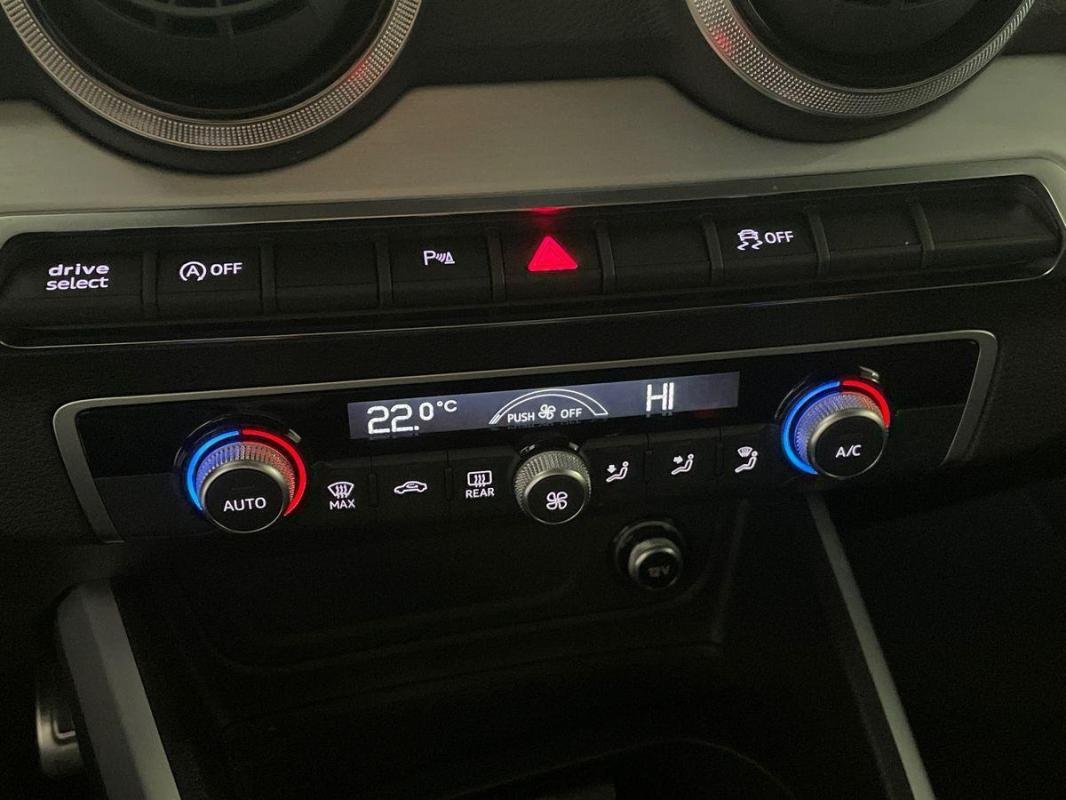 Audi Q2 - Photo 19