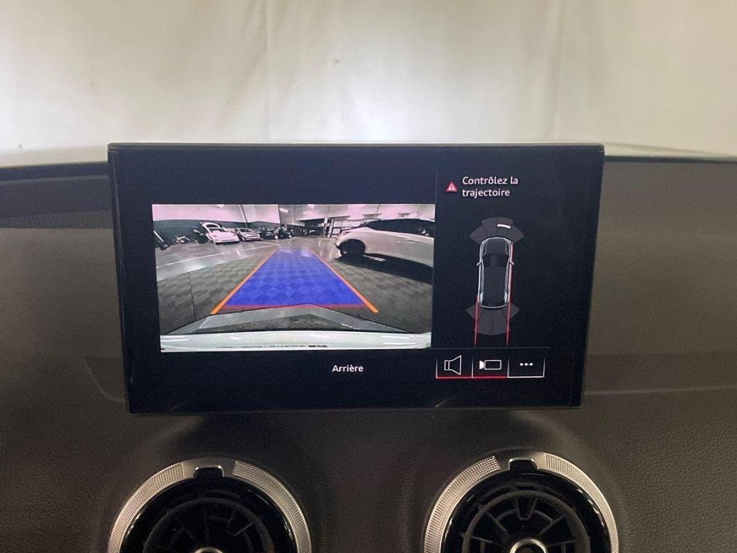 Audi Q2 - Photo 18