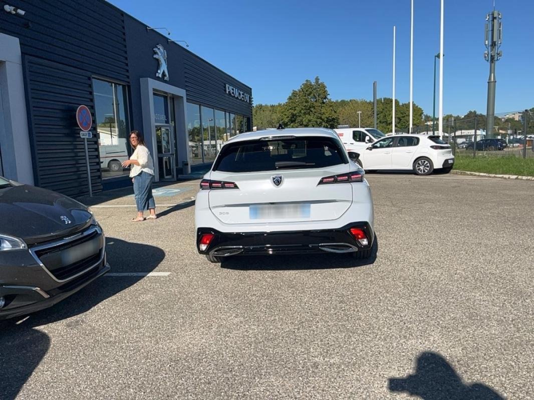 Peugeot 308 SW - Photo 6
