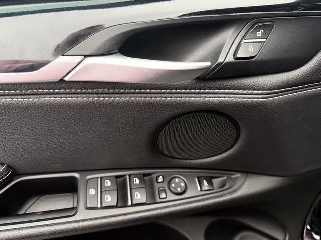 BMW X5 - Photo 16