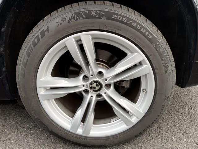 BMW X5 - Photo 23
