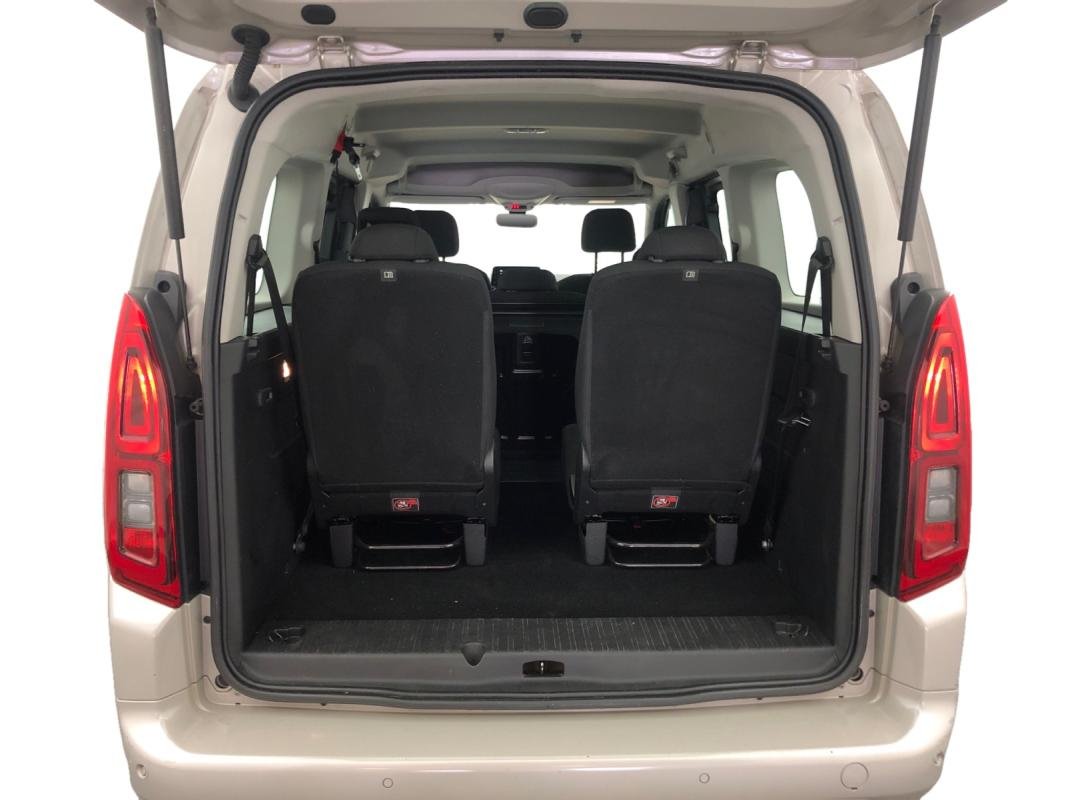 Opel Combo - Photo 15