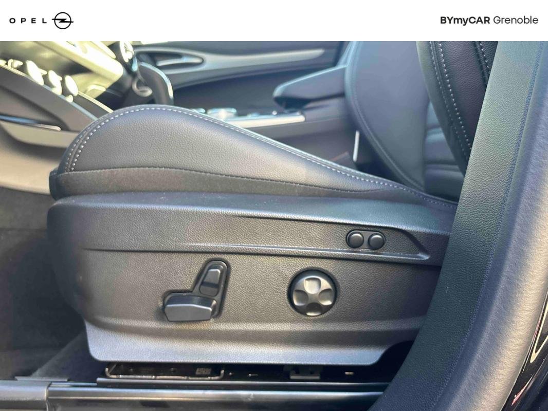 Alfa Romeo Stelvio - Photo 20