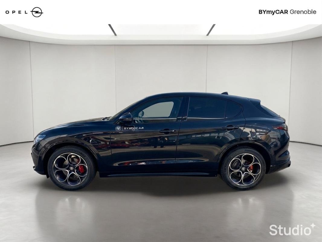 Alfa Romeo Stelvio - Photo 2