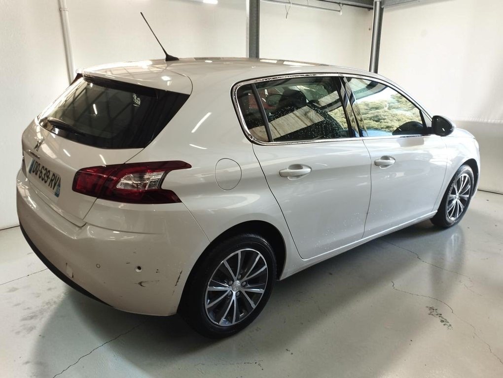 Peugeot 308 - Photo 7
