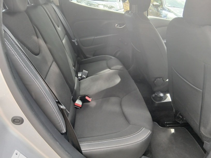 Renault Clio - Photo 6