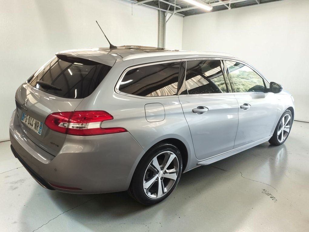 Peugeot 308 SW - Photo 7