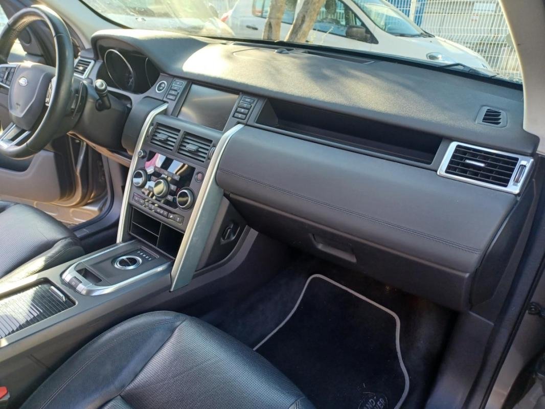 Land Rover Discovery Sport - Photo 16