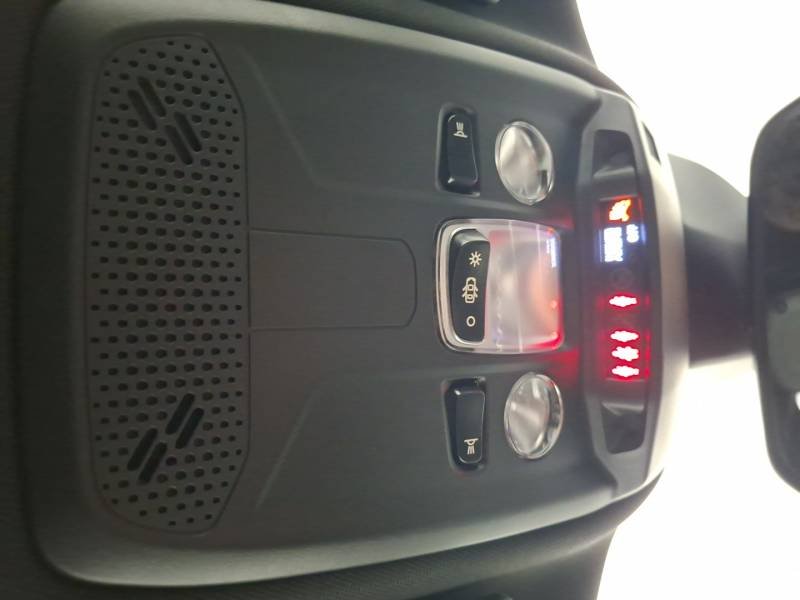 Peugeot 2008 - Photo 15