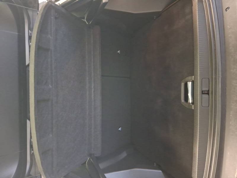 Peugeot 2008 - Photo 9