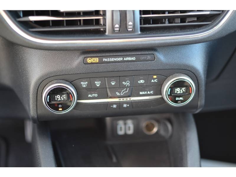Ford Kuga - Photo 18