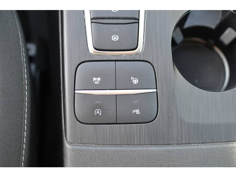 Ford Kuga - Photo 21