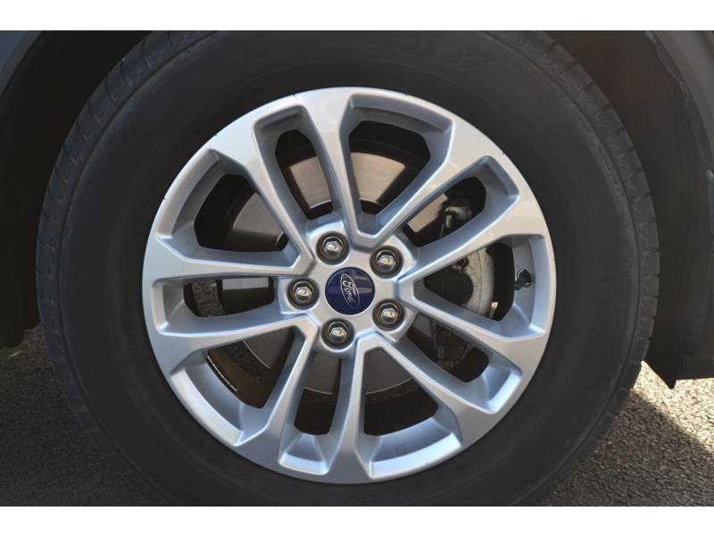 Ford Kuga - Photo 10