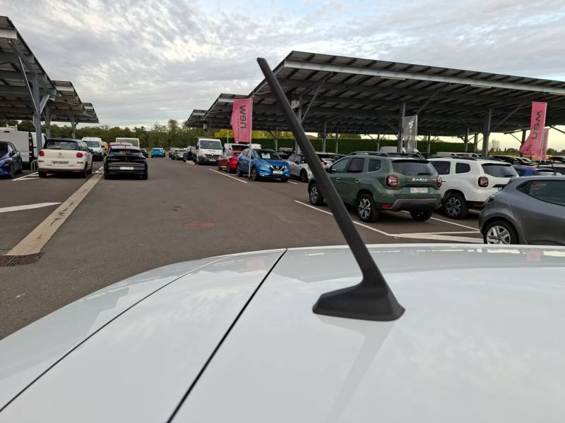 Renault Clio - Photo 17