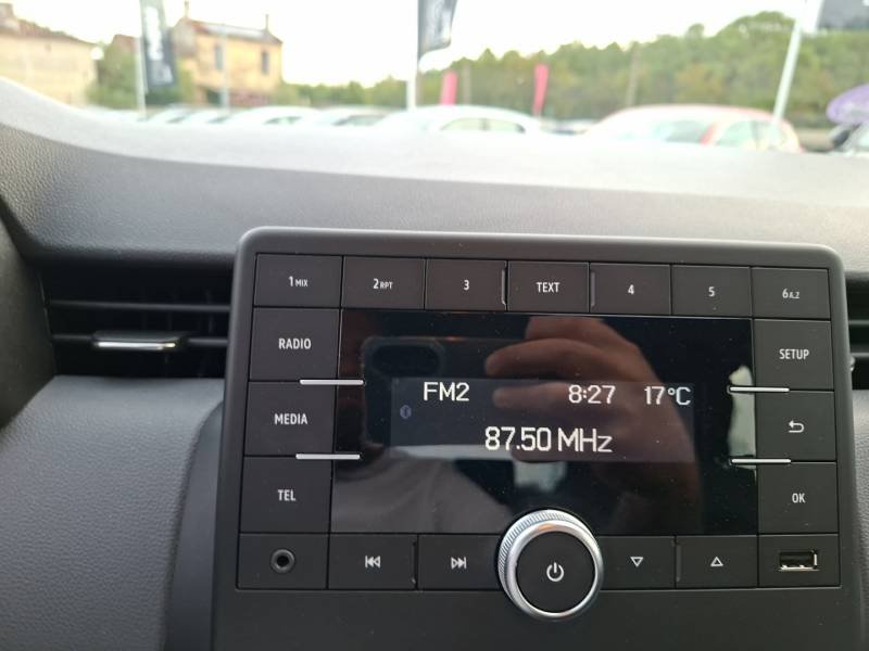 Renault Clio - Photo 31