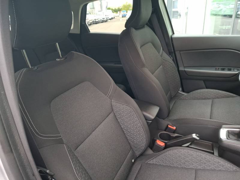 Renault Captur - Photo 13