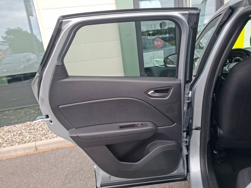 Renault Captur - Photo 18