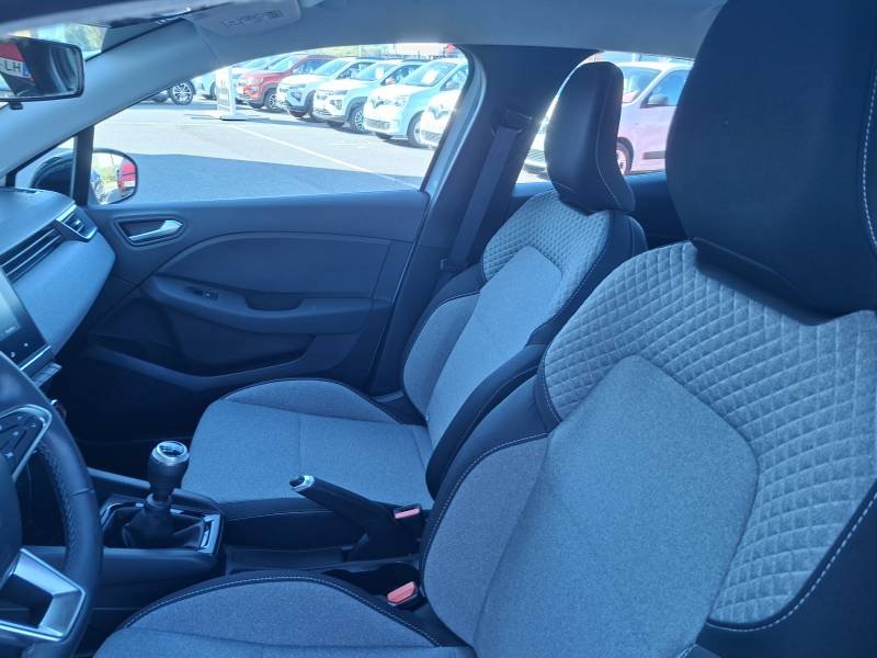 Renault Clio - Photo 17