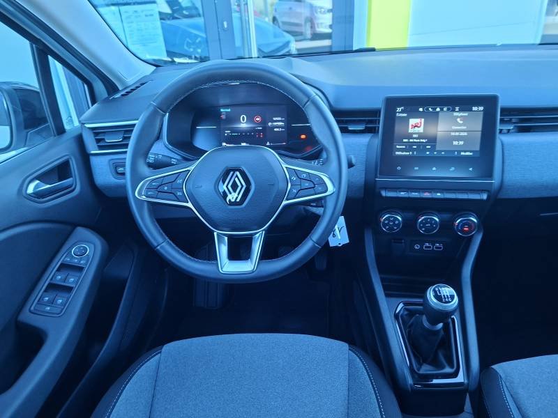 Renault Clio - Photo 18