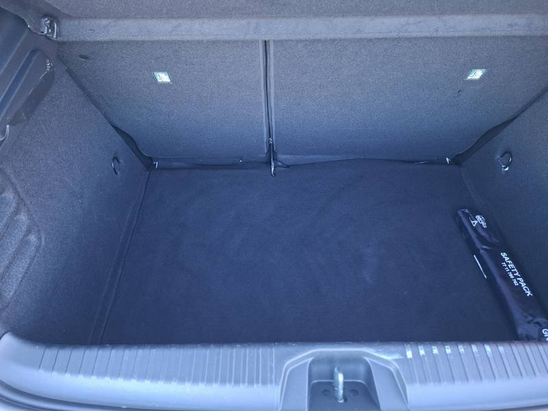 Renault Clio - Photo 25
