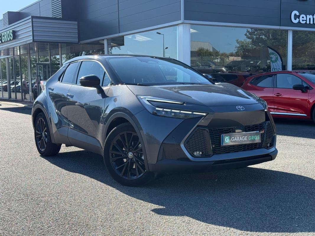 Toyota C-HR - Photo 1