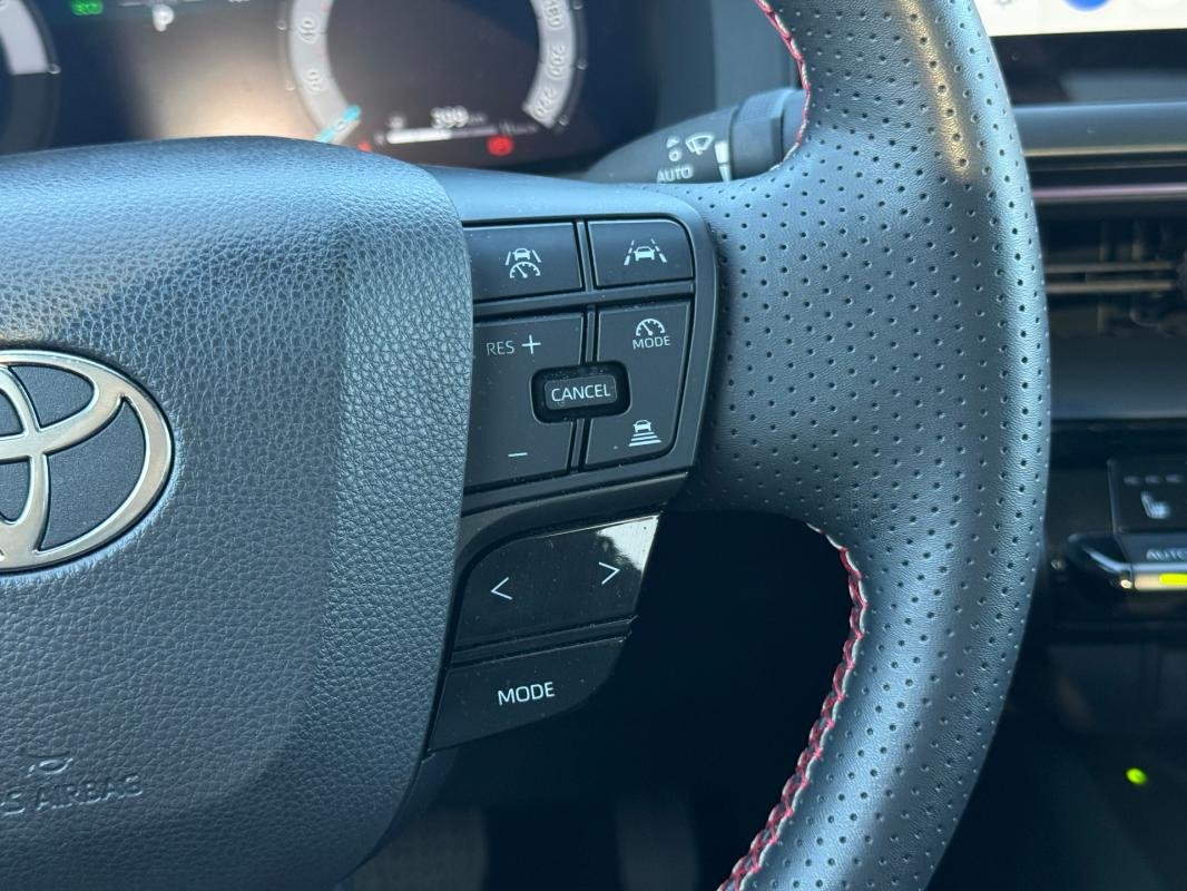 Toyota C-HR - Photo 13