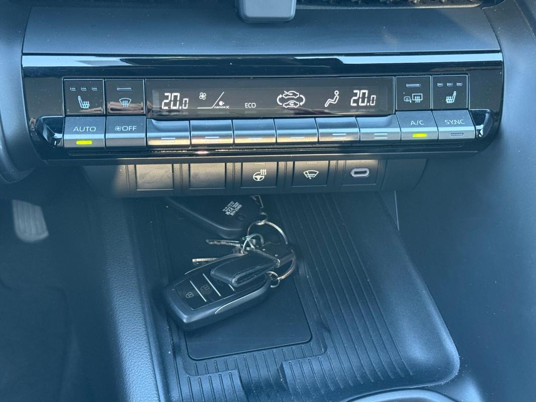 Toyota C-HR - Photo 16