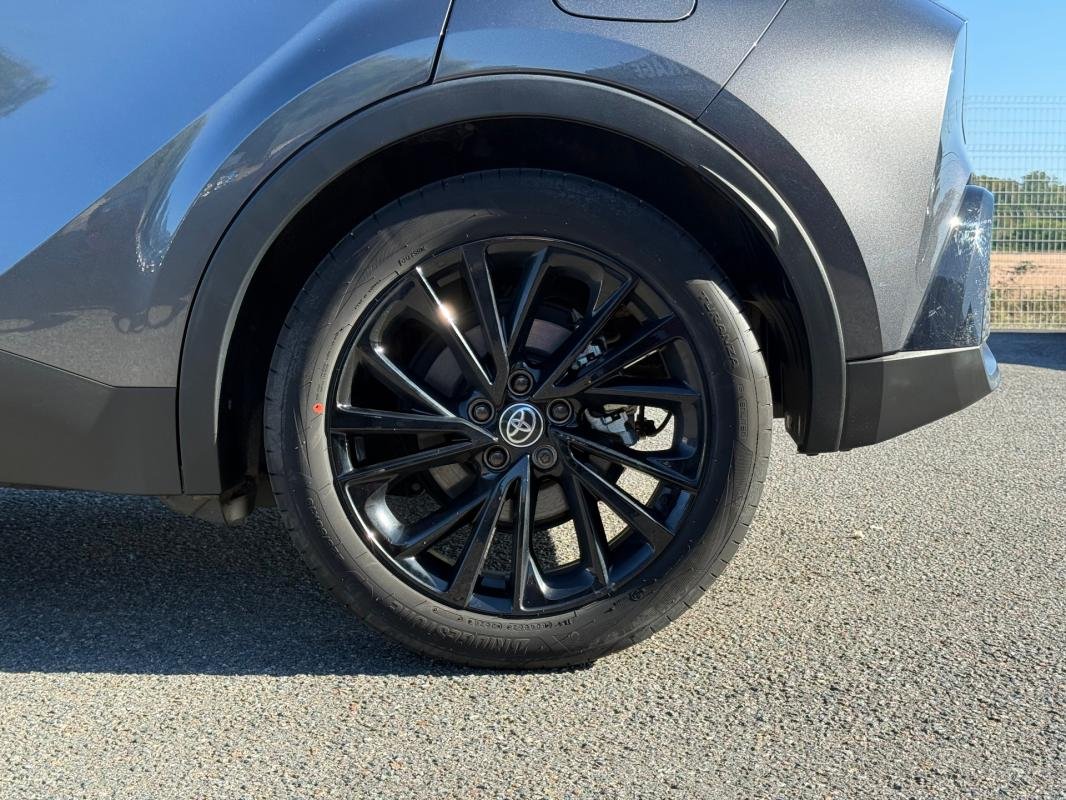 Toyota C-HR - Photo 34