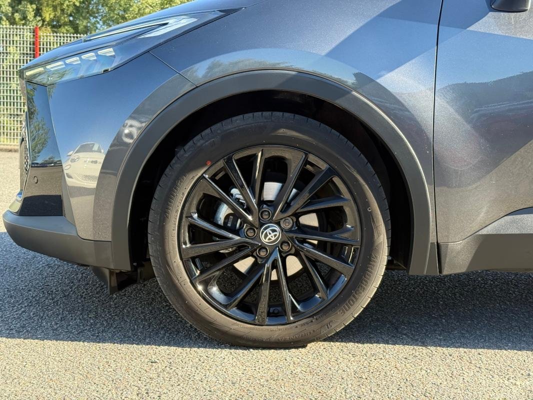 Toyota C-HR - Photo 35