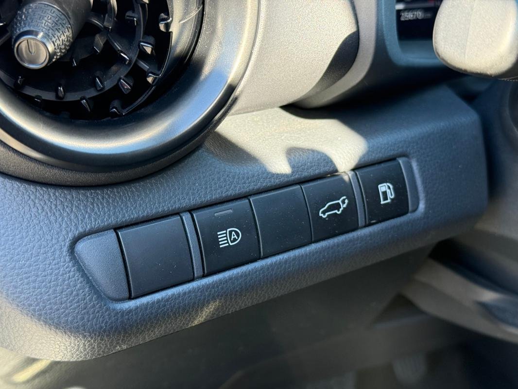 Toyota C-HR - Photo 10