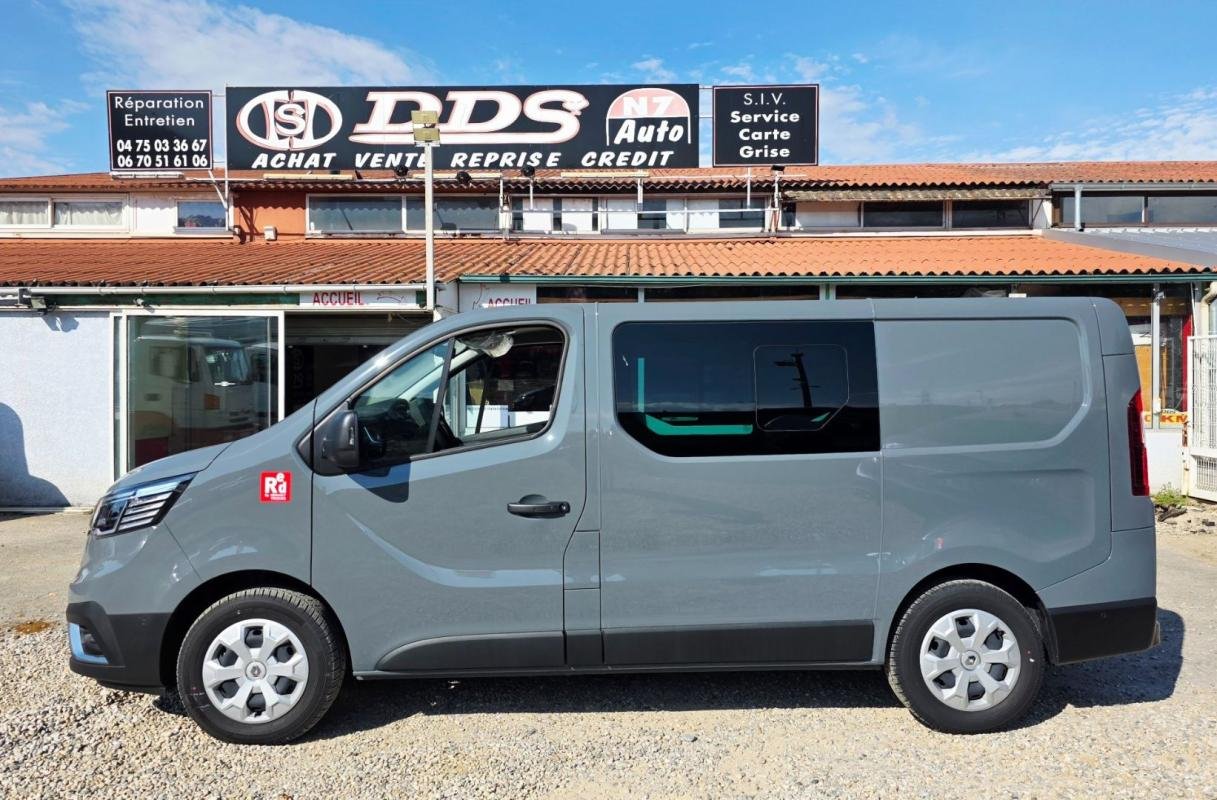 Renault Trafic - Photo 11