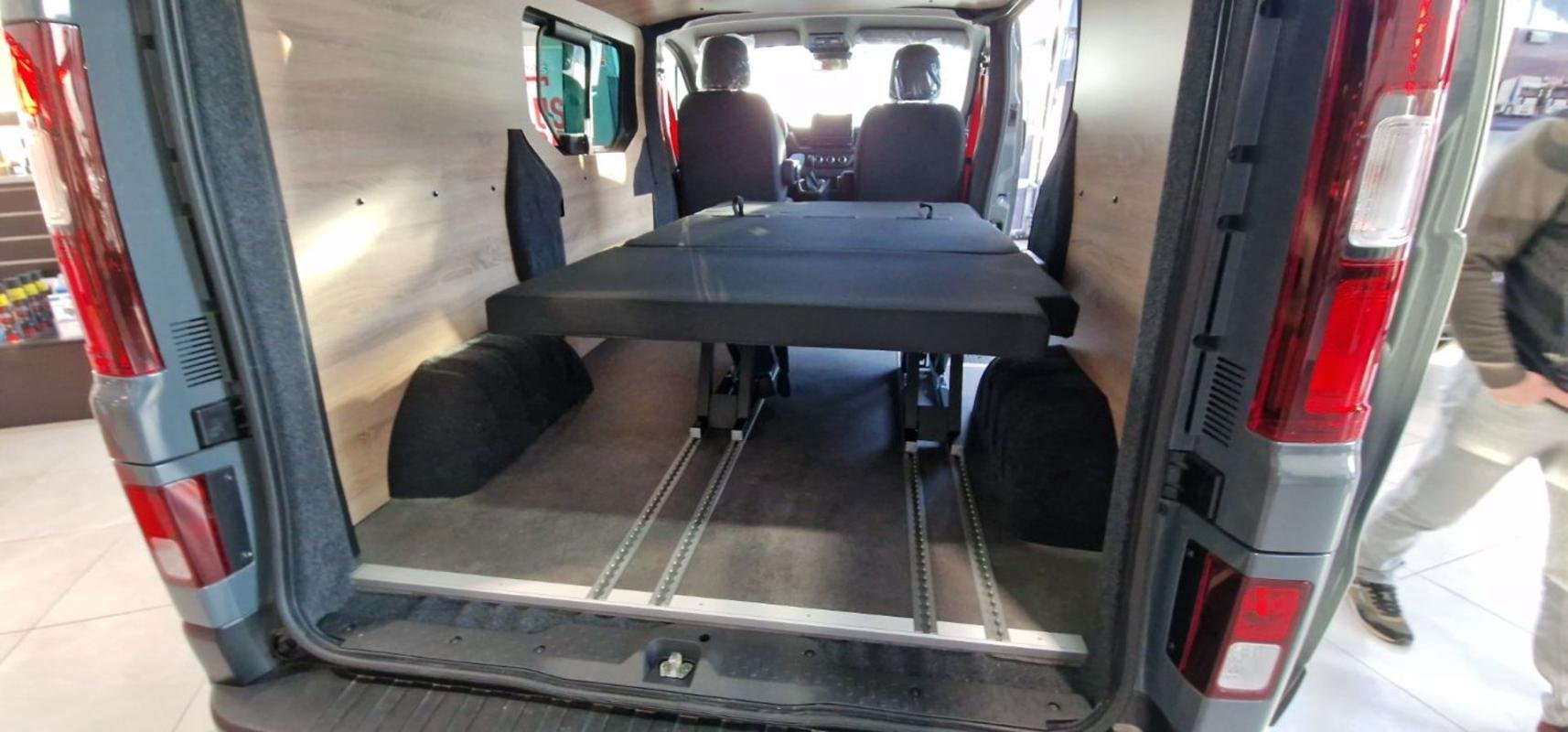 Renault Trafic - Photo 13