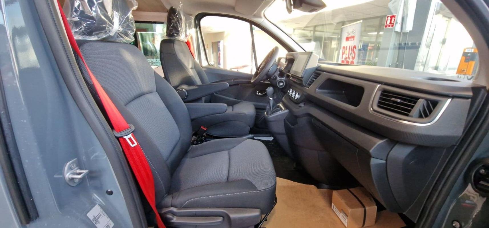 Renault Trafic - Photo 15