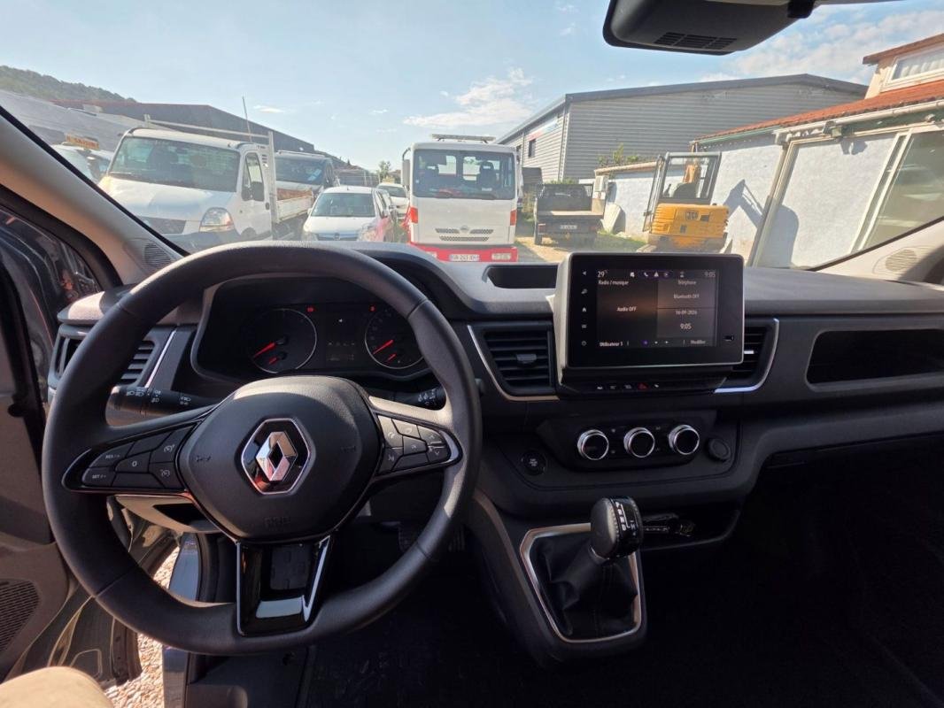Renault Trafic - Photo 17