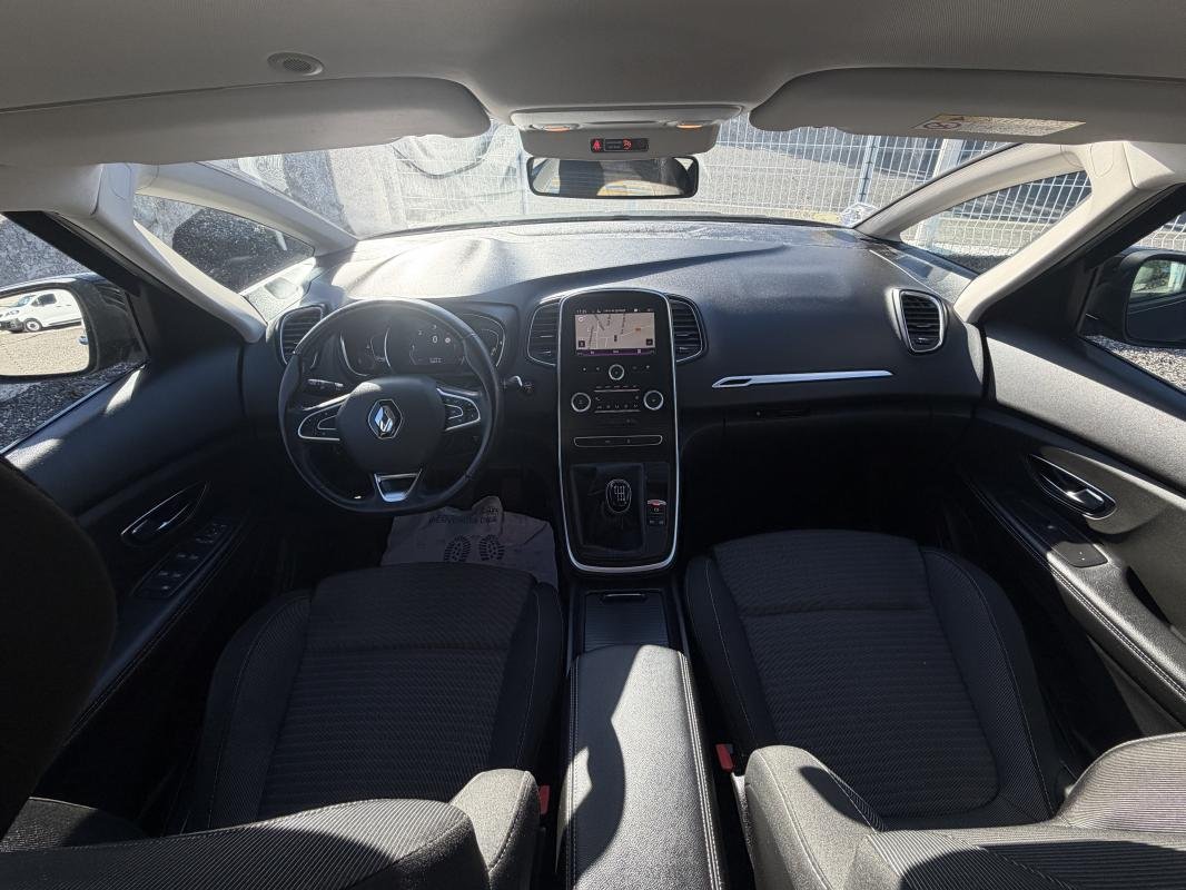 Renault Grand Scénic - Photo 2