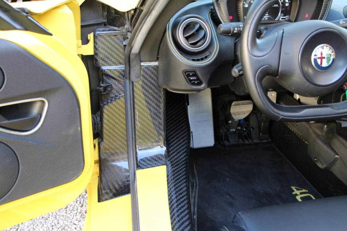 Alfa Romeo 4C - Photo 13