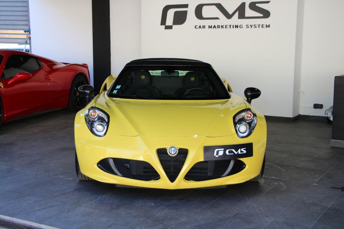 Alfa Romeo 4C - Photo 2